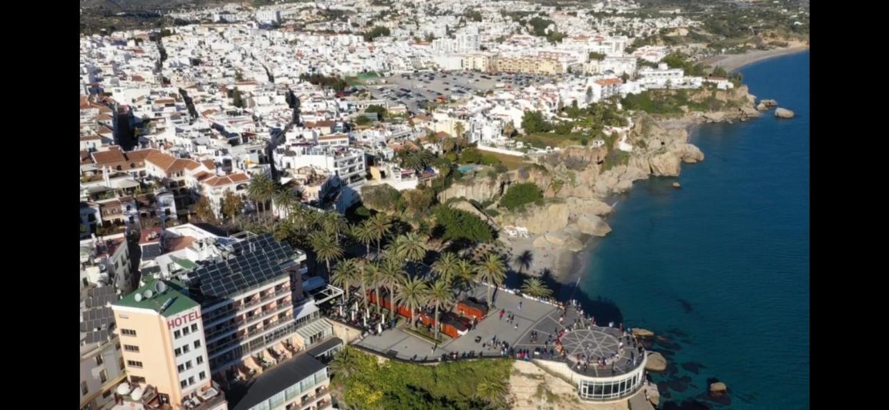 Nerja Sea View Apartment Luaran gambar