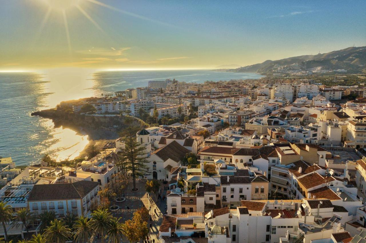 Nerja Sea View Apartment Luaran gambar